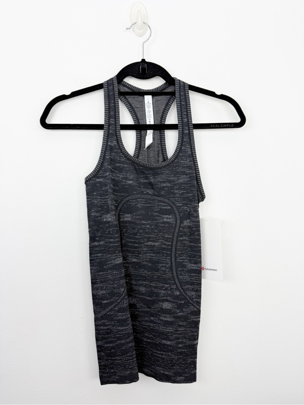 Lululemon Swiftly Tech Racerback Tank Top Black White Size 4 NWT